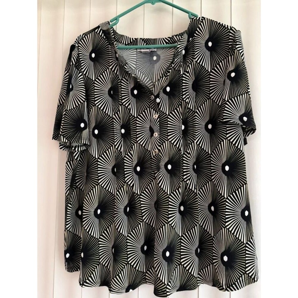 Carolyn Taylor Geometric Short-Sleeve Blouse Sz XL
